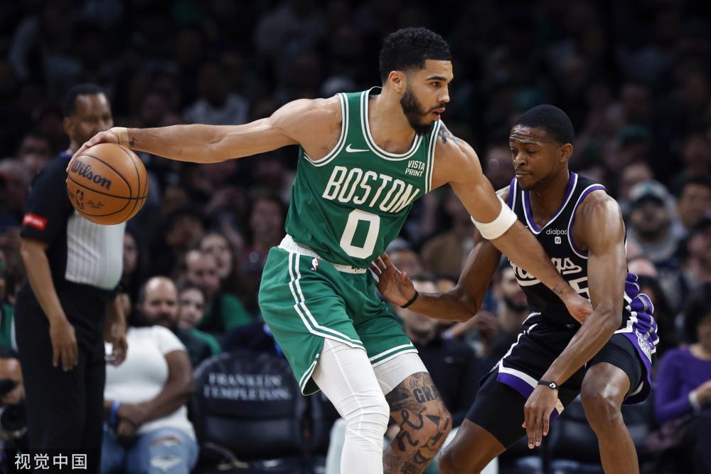 更是对足球 更是对足球