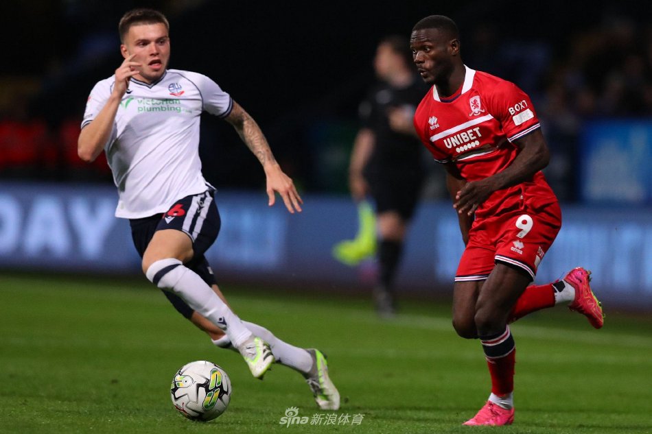 布伦森谦逊回应MVP:团队胜利大于个人,前路仍长(布伦森低调谈MVP:团队至上,征途未止)